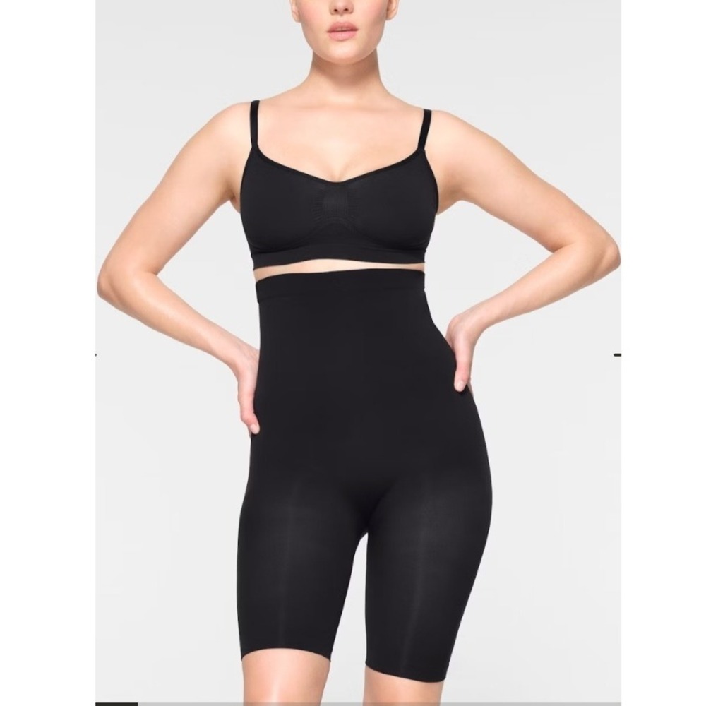 Skims XXS Sculpting Biker High Waist Thigh Shaper Black NWOT